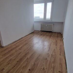 Sprzedamy 2 pokojowe mieszkanie w Toruniu, ul. Buszczyńskich